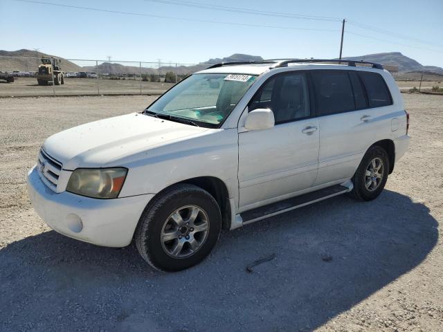 2004 Toyota Highlander Base