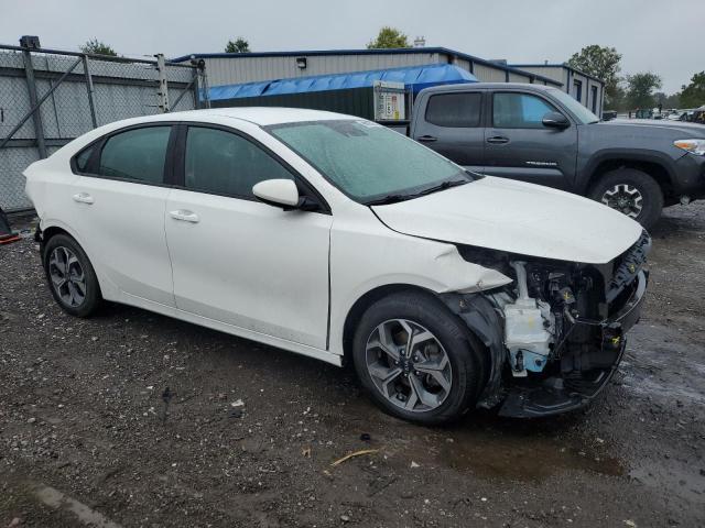 3KPF24AD0KE008767 KIA FORTE FE