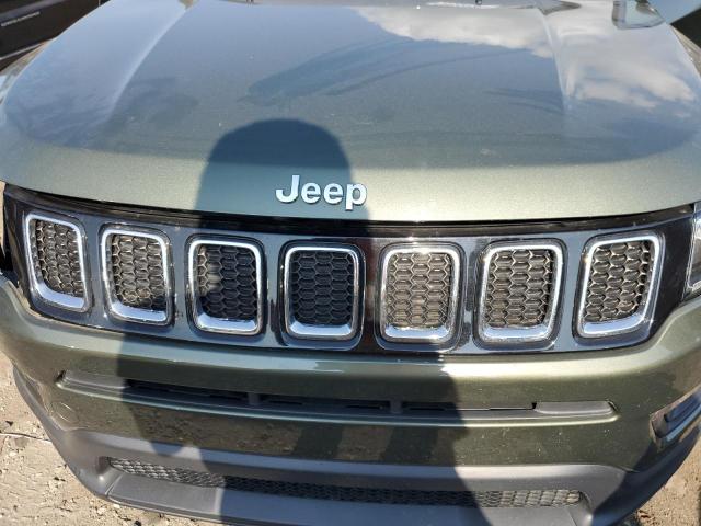 3C4NJDBB6JT185989 Jeep Compass Latitude