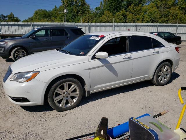 2013 Chrysler 200 Touring