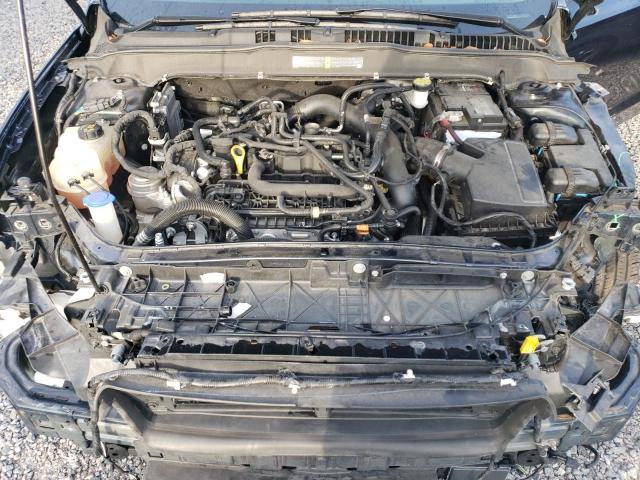3FA6P0HD2LR255577 Ford FUSION SE