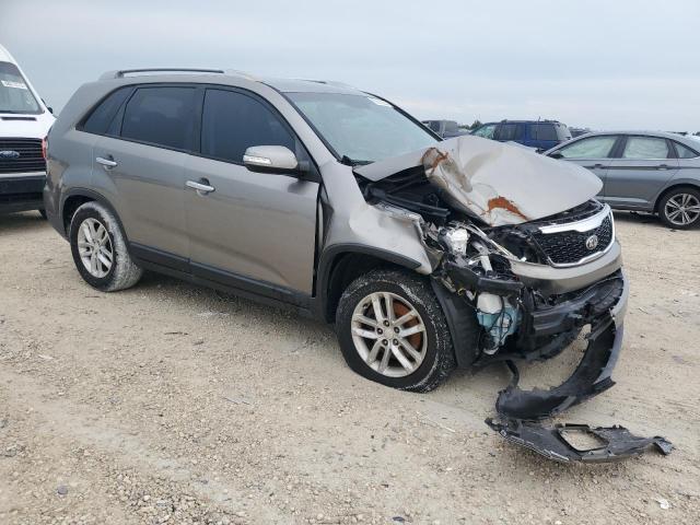 5XYKT4A67FG643510 KIA SORENTO LX