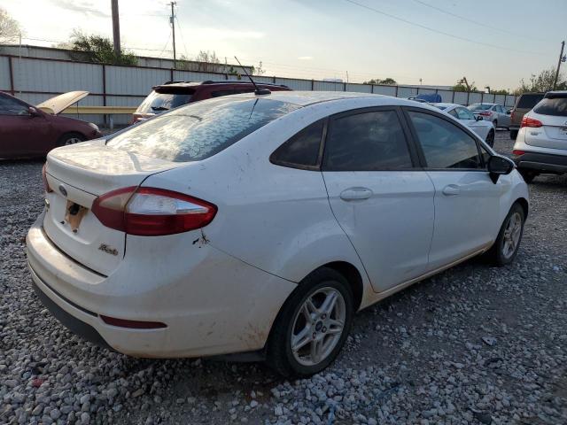3FADP4BJ5KM116813 Ford FIESTA SE