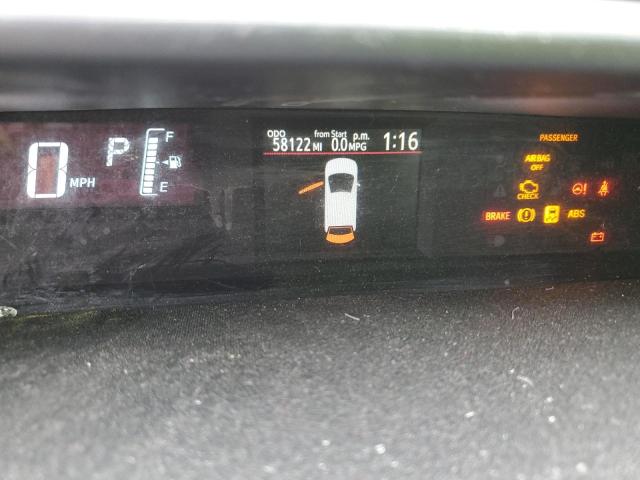 JTDKDTB31F1104554 Toyota PRIUS C