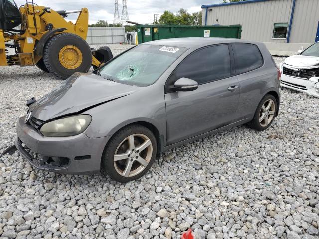 2010 Volkswagen Golf 