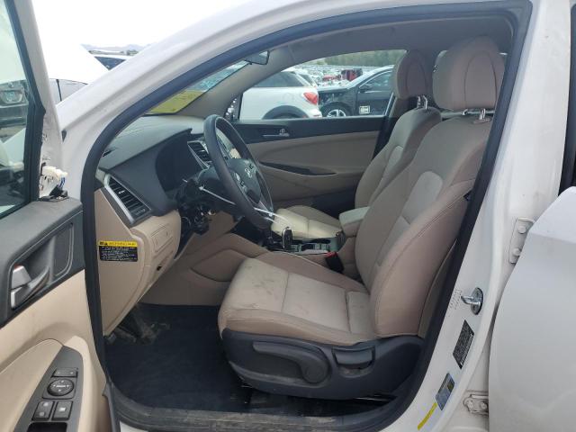 KM8J23A40HU565494 Hyundai TUCSON SE