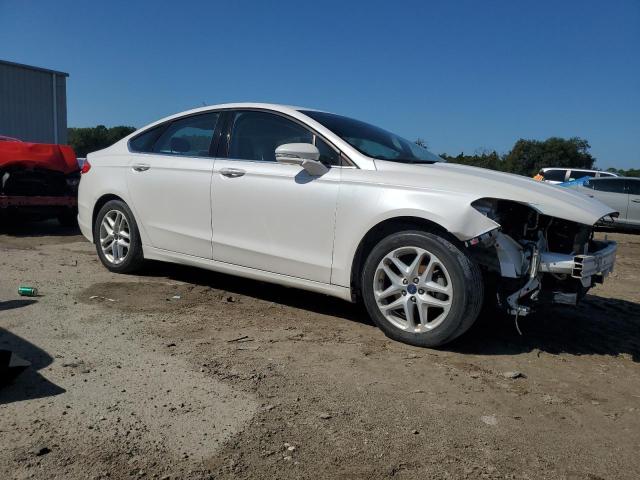 3FA6P0HD5ER162068 Ford FUSION SE