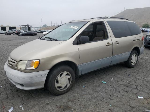 2003 Toyota Sienna CE