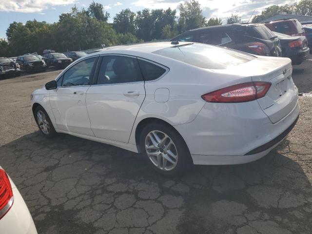3FA6P0HD7GR138597 Ford FUSION SE