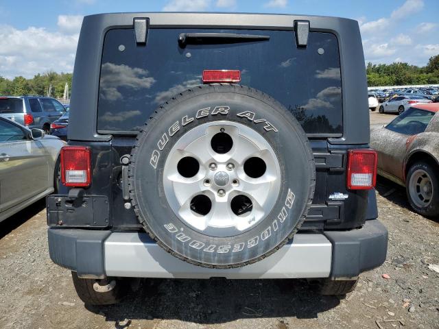 1C4AJWBG3FL704439 Jeep Wrangler Sahara