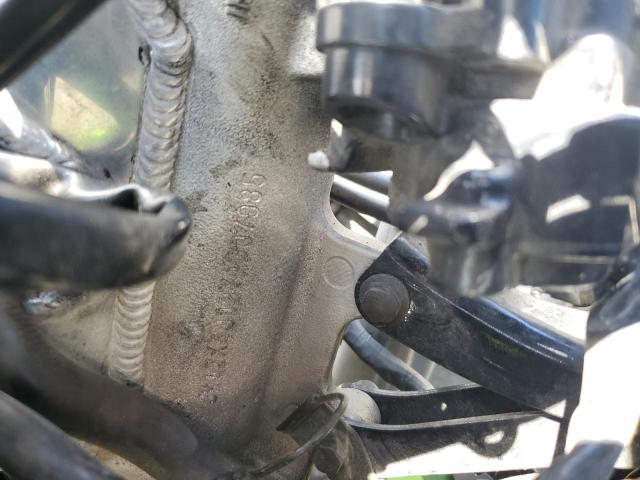 2000 KAWASAKI ZX600 J1 - JKAZX4J12YA007985