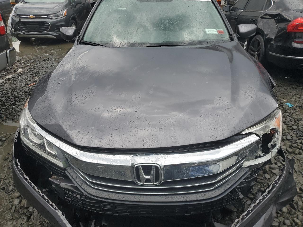 1HGCR2F39HA305410 2017 Honda Accord Lx