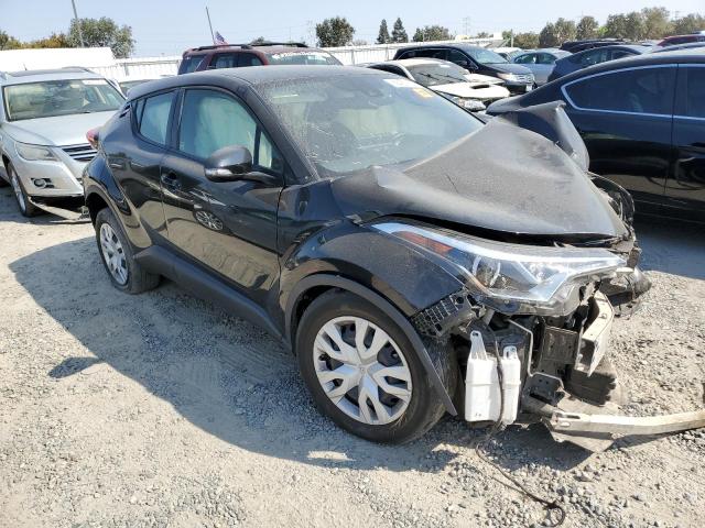 JTNKHMBX2K1060101 Toyota C-HR XLE 4