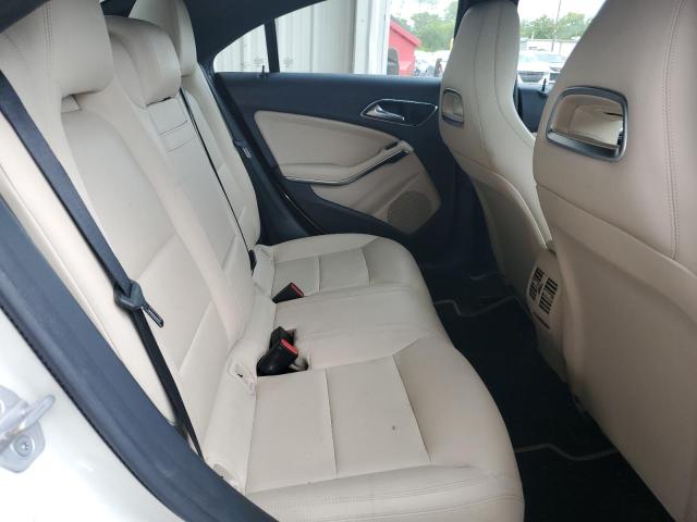 WDDSJ4EB8JN613288 Mercedes-Benz CLA 250