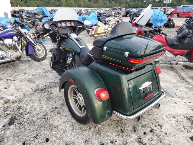 2019 HARLEY-DAVIDSON FLHTCUTG 1HD1MAF12KB853228