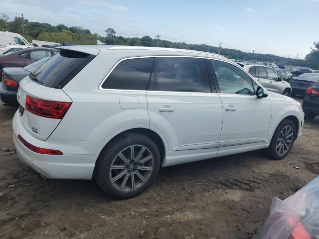 VIN WA1LAAF7XHD006827 2017 Audi Q7, Premium Plus no.3