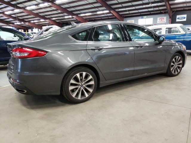 3FA6P0T90LR150359 Ford Fusion  3