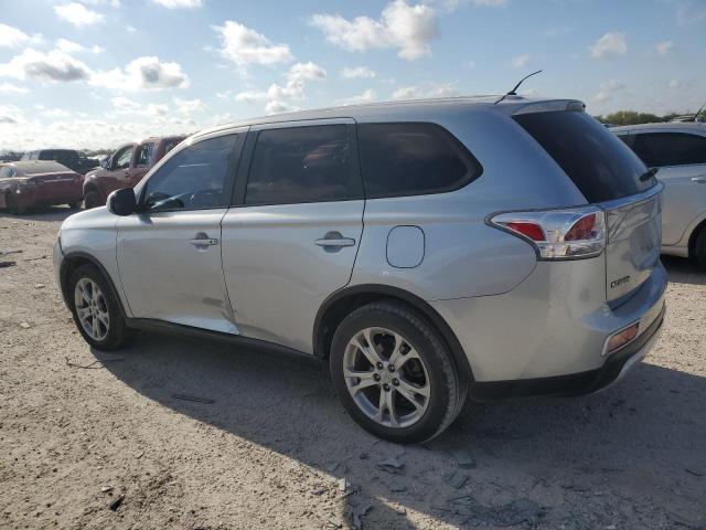 JA4AD3A33FZ010524 Mitsubishi Outlander Se 2015