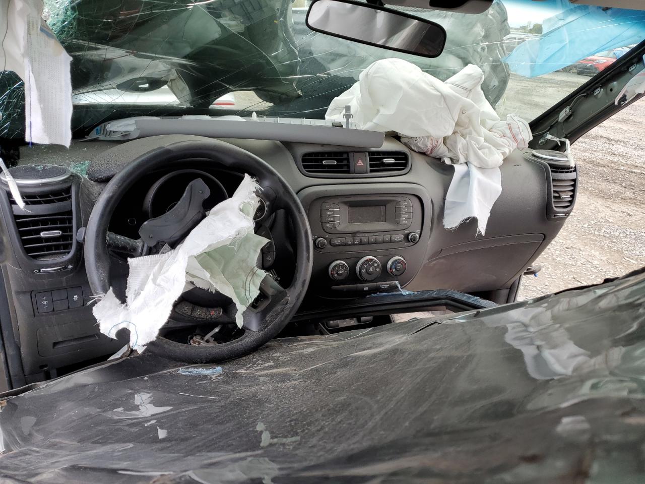 KNDJN2A21G7357304 2016 Kia Soul