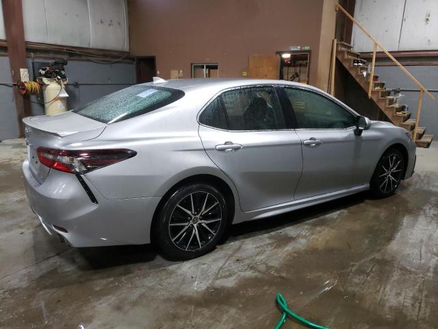 4T1G11AK8NU030389 Toyota Camry SE 3