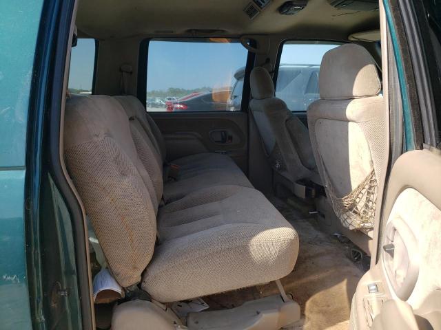 1996 Chevrolet Suburban C1500 VIN: 3GNEC16R4TG105639 Lot: 47465914