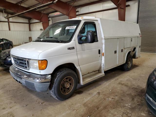 2004 Ford Econoline Cargo Van 