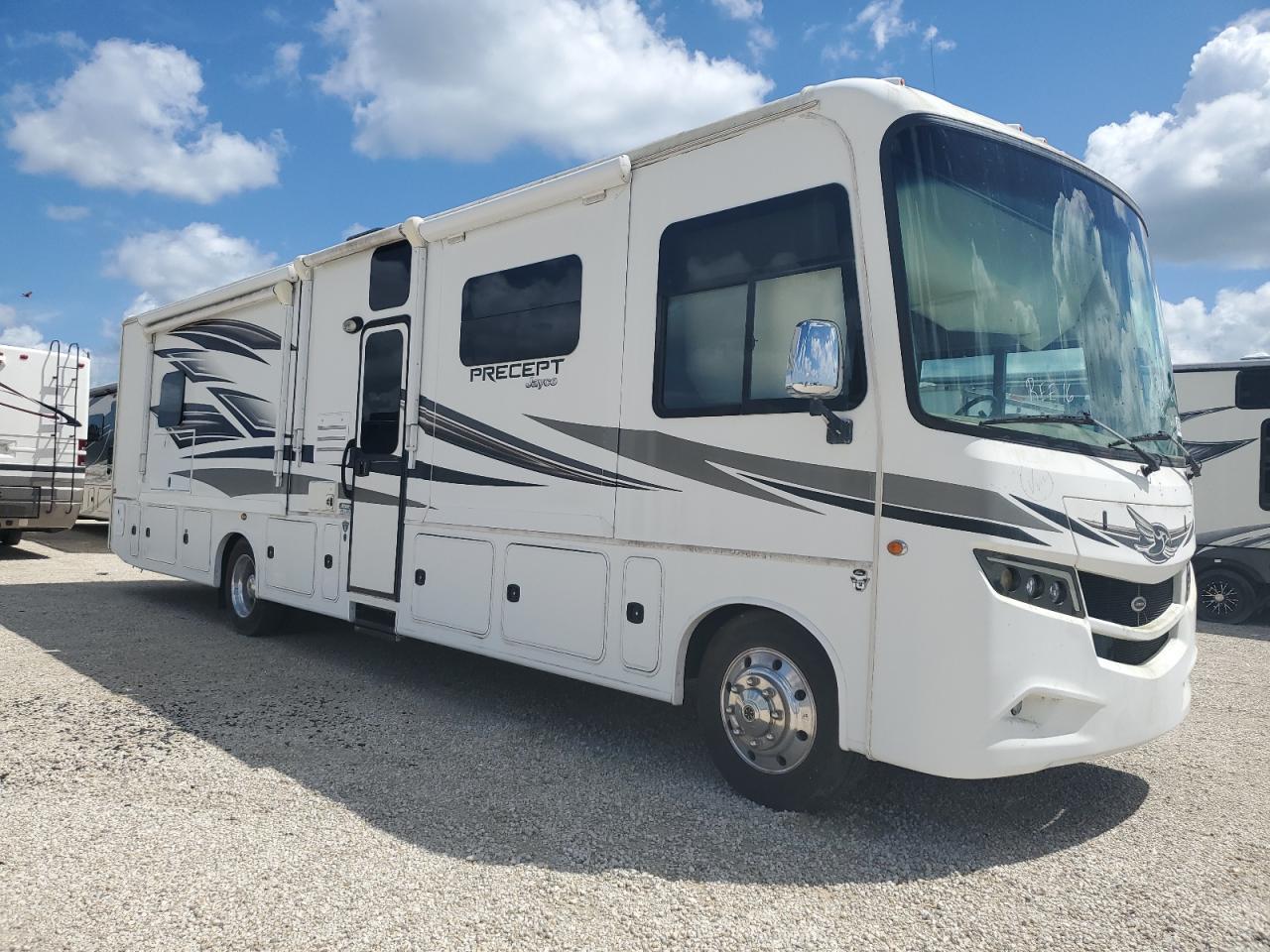 2017 Ford F-53 Motorhome Stripped Chassis at FL - Arcadia, Copart lot ...