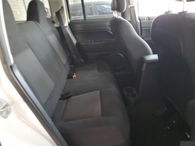 1C4NJPBB8FD349449 Jeep Patriot Sport