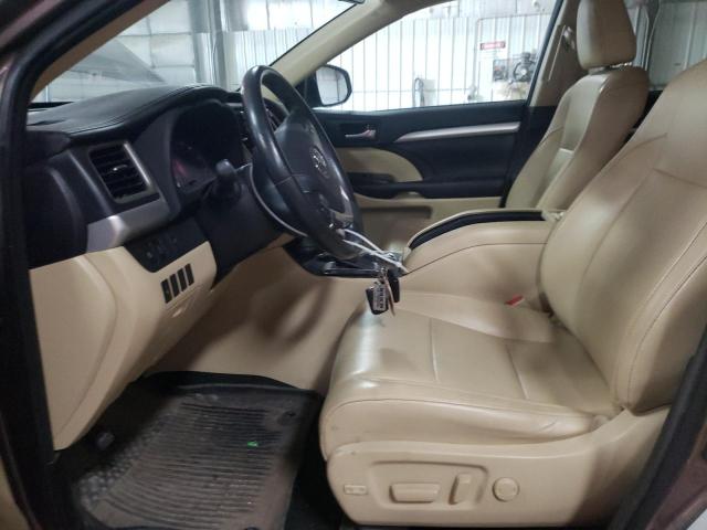 5TDJZRFH3HS357421 Toyota Highlander Se