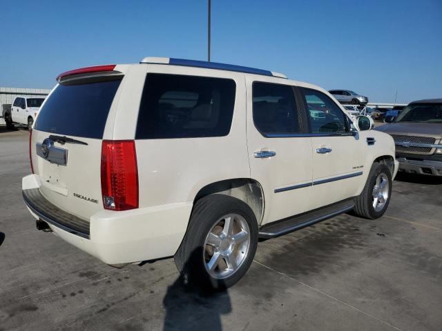 2010 Cadillac Escalade - Image 3