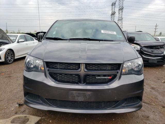 2C4RDGBGXHR645884 Dodge Grand Caravan Se