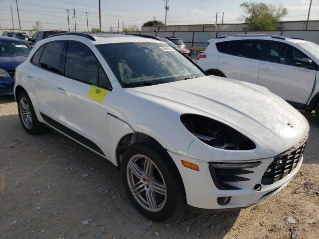 VIN WP1AA2A5XJLB15176 2018 Porsche Macan no.4