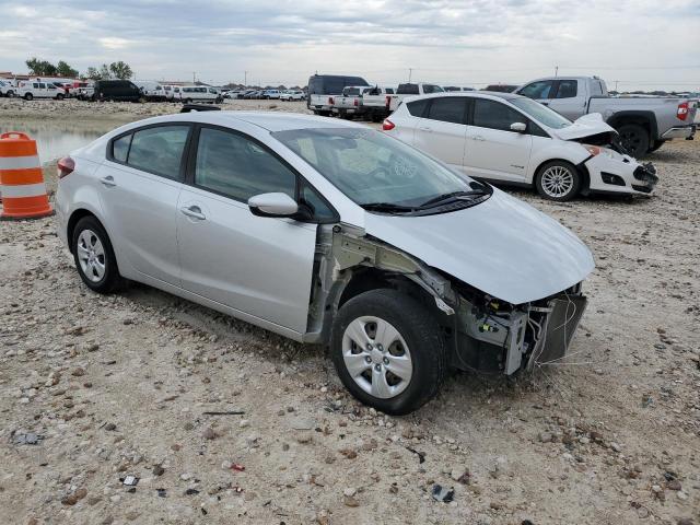 3KPFK4A70JE200649 KIA FORTE LX
