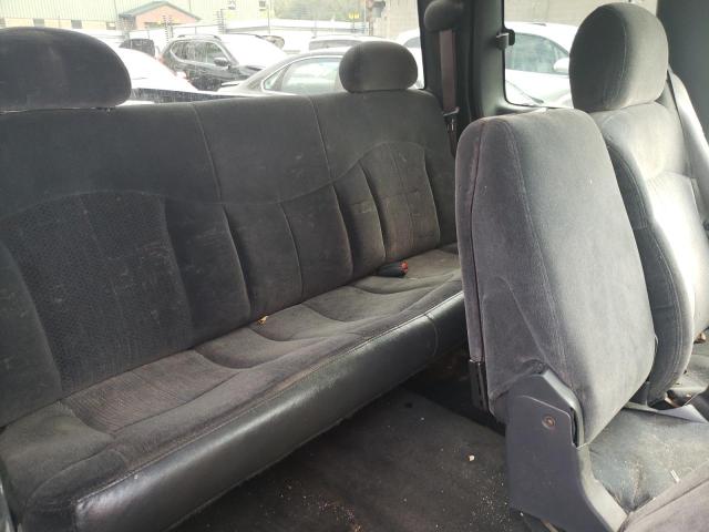 2000 Chevrolet Silverado K1500 VIN: 2GCEK19V3Y1291548 Lot: 67169573