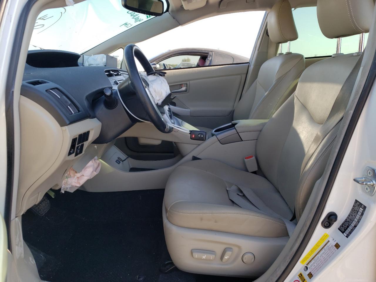 JTDKN3DUXE0367875 2014 Toyota Prius JTDKN3DUXE0367875 2014 Toyota Prius