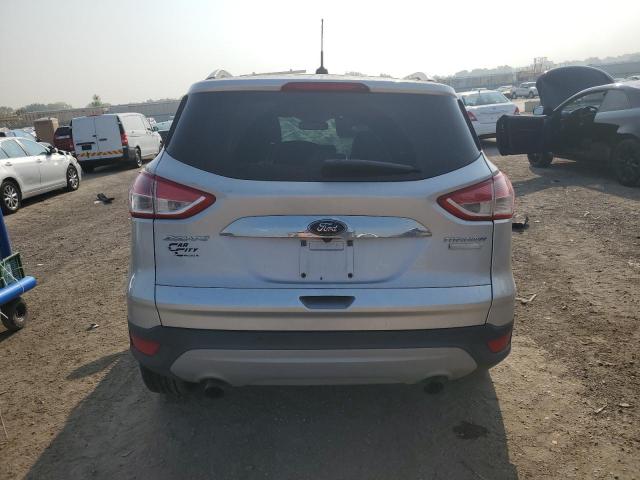 1FMCU0JX7GUC29934 Ford Escape Titanium