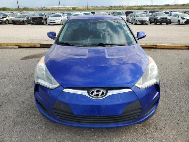 VIN: KMHTC6AD9CU057959 Auction: COPART Lot: 67934503 Location: AZ - TUCSON KMHTC6AD9CU057959 HYUNDAI VELOSTER 2012 BLUE Photo 5