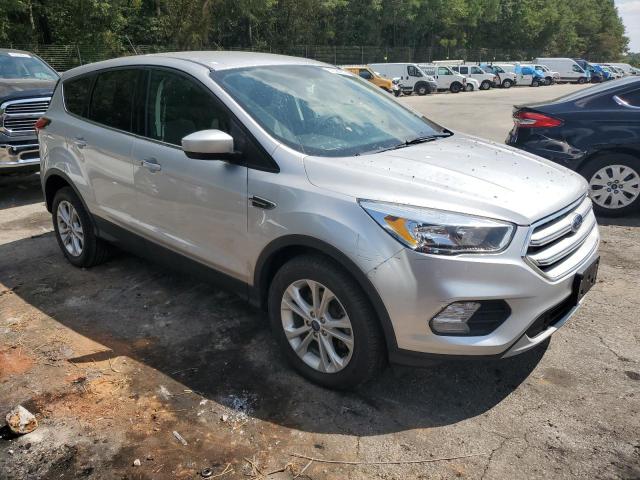 1FMCU0GD4KUB32955 Ford ESCAPE SE