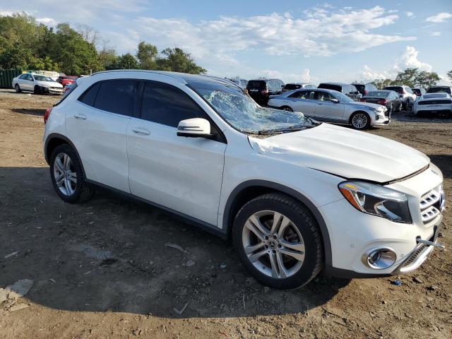 WDCTG4EB2JJ528932 Mercedes-Benz GLA 250