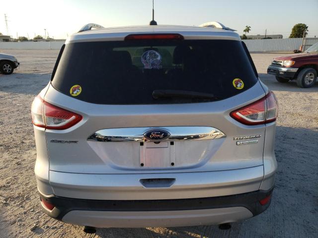 1FMCU0J97EUA07098 Ford Escape Titanium