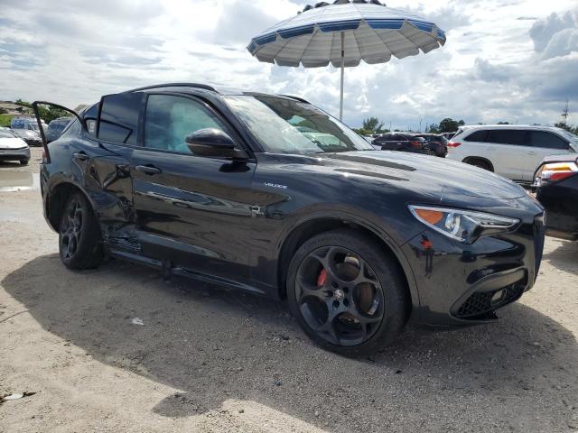 ZASPAKBN5N7D29346 Alfa Romeo Stelvio TI 4