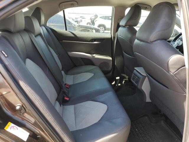 2018 TOYOTA CAMRY 4D 2 - 4T1B11HK9JU049687