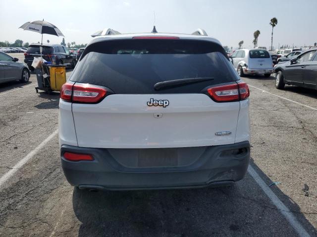 1C4PJLCB2FW670794 Jeep Cherokee Latitude