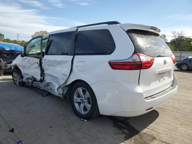 5TDKZ3DC1KS010895 Toyota All Models SIENNA LE 2