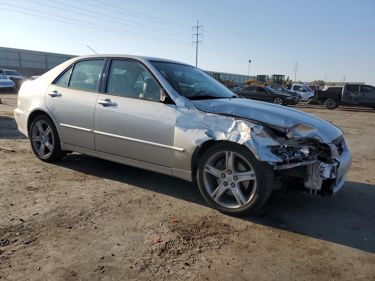 Lot #2845967416 2002 LEXUS IS 300