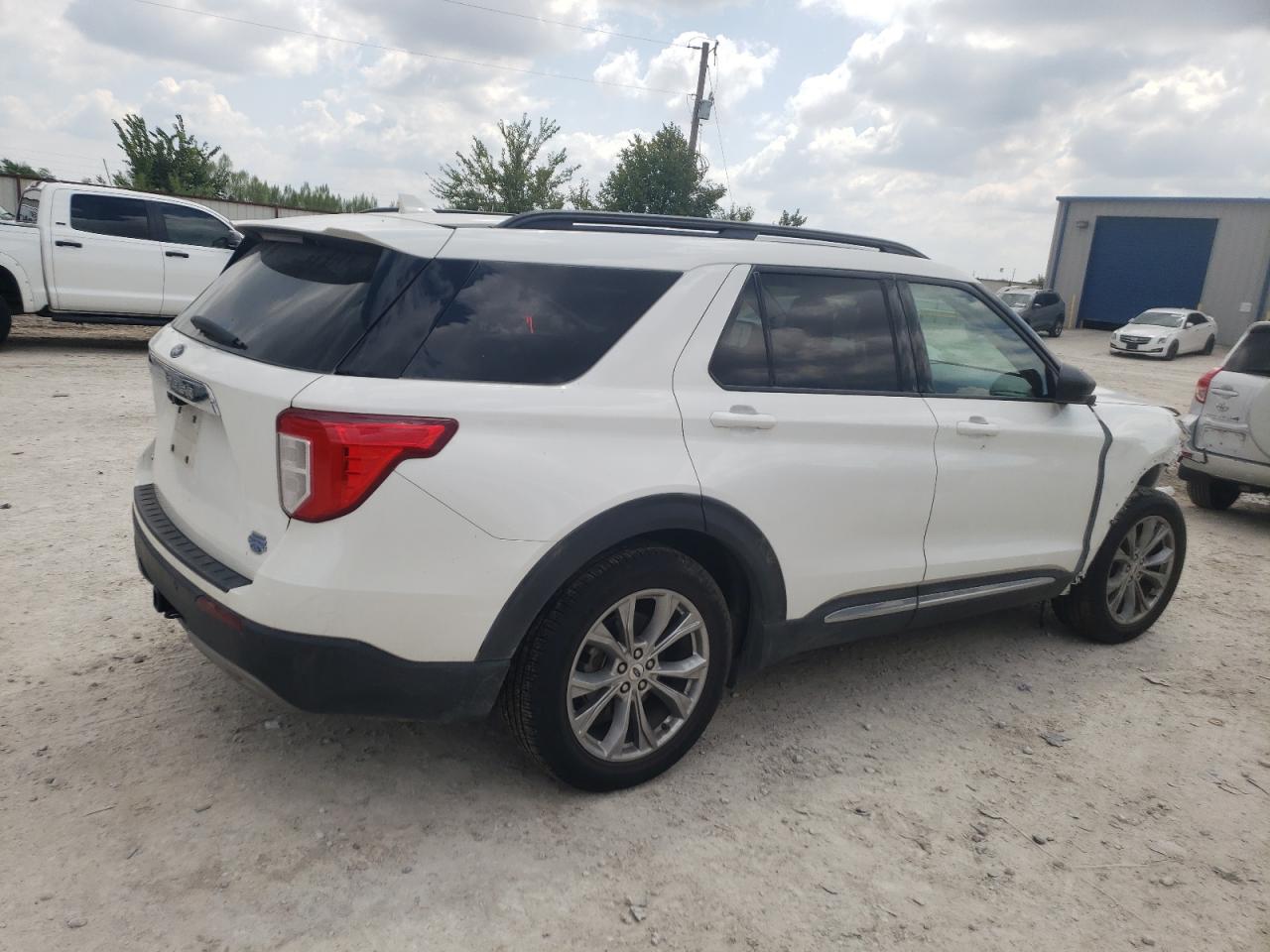 Lot #2943186428 2022 FORD EXPLORER X