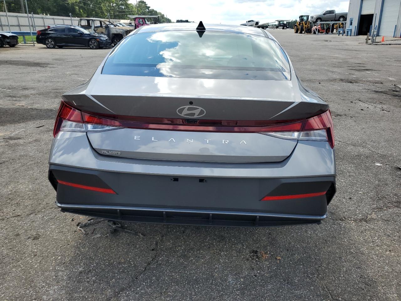 Lot #2955276498 2024 HYUNDAI ELANTRA SE