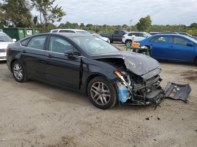 VIN 1FA6P0H71F5115926 2015 Ford Fusion, SE no.4