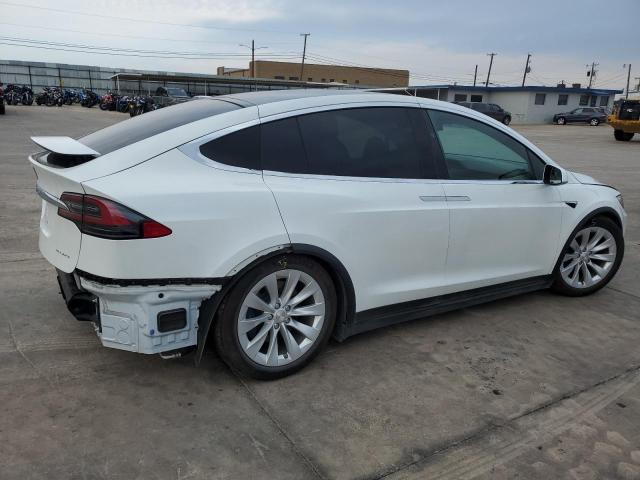 VIN 5YJXCBE2XLF272105 2020 Tesla MODEL X no.3