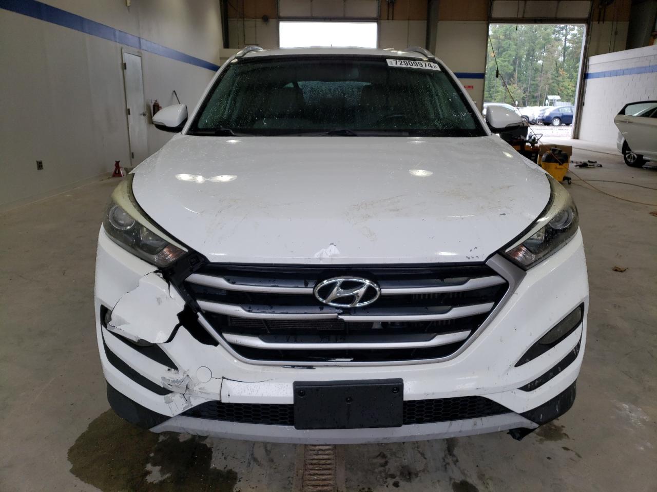 Lot #2878942694 2017 HYUNDAI TUCSON LIM